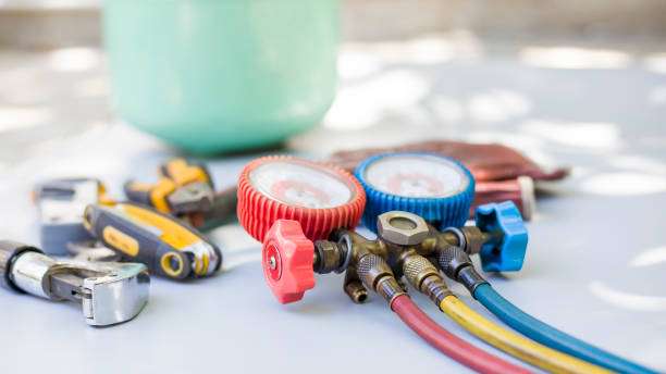 Tools for air conditioning repair and maintenance. Tools for air conditioning repair and maintenance. air conditioner stock pictures, royalty-free photos & images