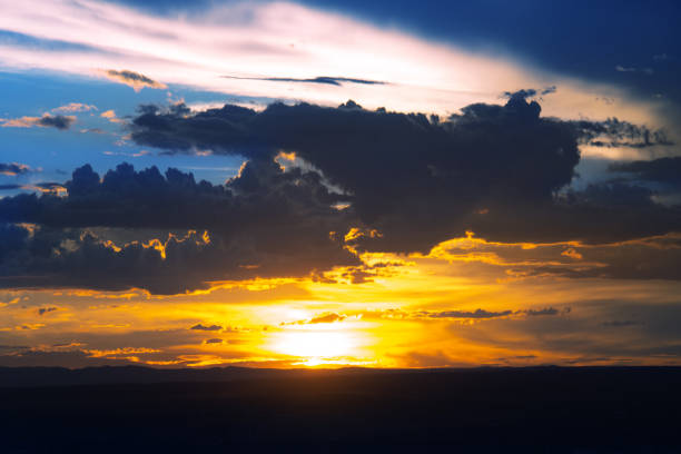 istock Sunset in the Southwest 1331298506