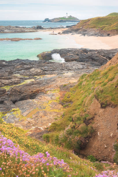 годреви-пойнт, корнуолл - godrevy lighthouse фотографии стоковые фото и изображения