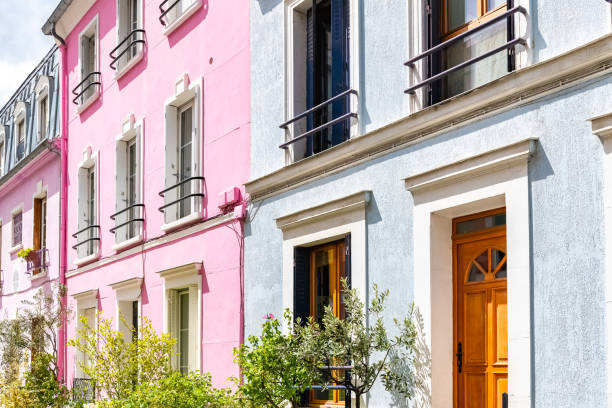istock Paris, colorful houses 1331331448