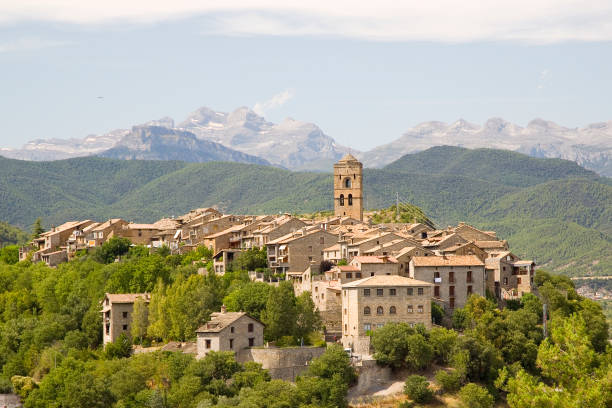 Ainsa, Spain View of Ainsa, a beautiful town located in Pyrenees mountains, Huesca, Aragon, Spain. town stock pictures, royalty-free photos & images