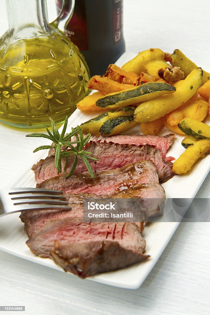 Mięso grillowane - Zbiór zdjęć royalty-free (Bez ludzi)