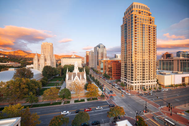 テンプル・スクエア,ソルトレーク・シティー,ユタ州,アメリカ合衆国 - temple mormonism salt lake city temple square ストックフォトと画像