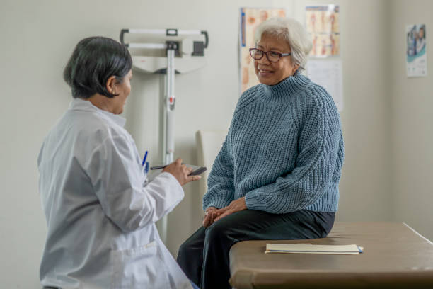 istock Elderly woman at the doctor's office 1331535438