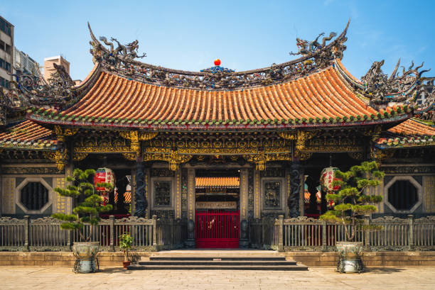 istock Lungshan Temple of Manka 1331537833