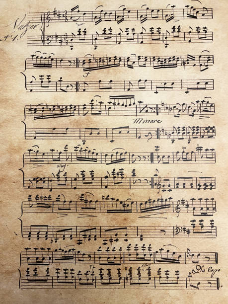 notas vintage. - musical instrument violin sheet music music fotografías e imágenes de stock