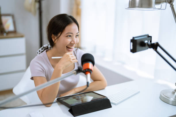 istock Asian woman Teaching online at home to students 1331707918