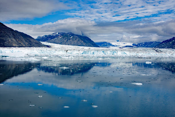 istock Columbia Glacier in Valdez Alaska 1331809477