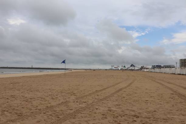 istock The sandy beach of Calais 1331810243