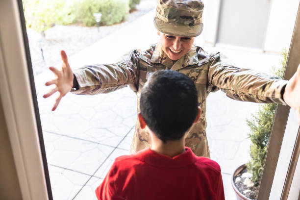 istock Military Mother Returning Home 1331836208