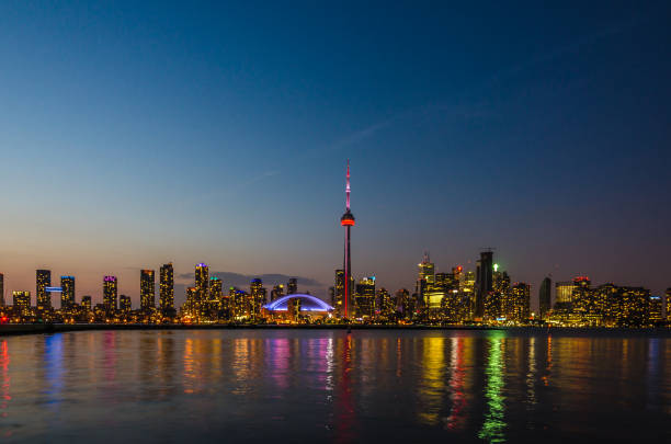 istock Skyline of Toronto 1331866840