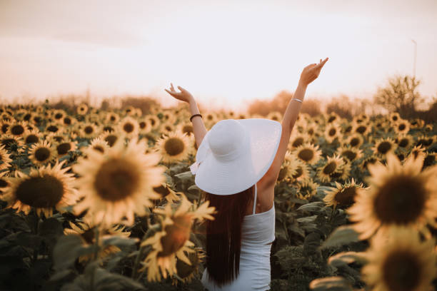 istock Beautiful woman 1331938818