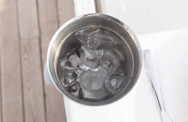 istock ice bucket in a bar 1331940764