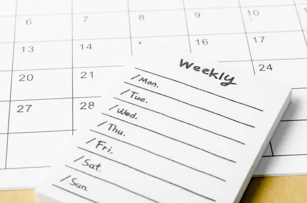Blank weekly list for your text or message with calendar.
