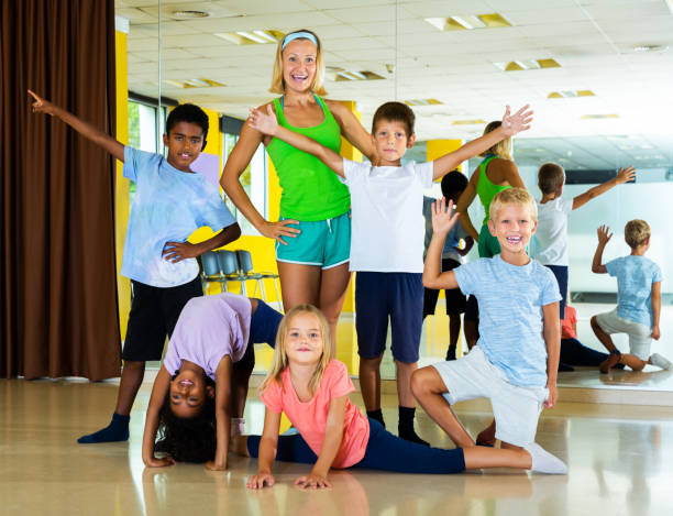 istock Children having fun in choreography class 1331950012