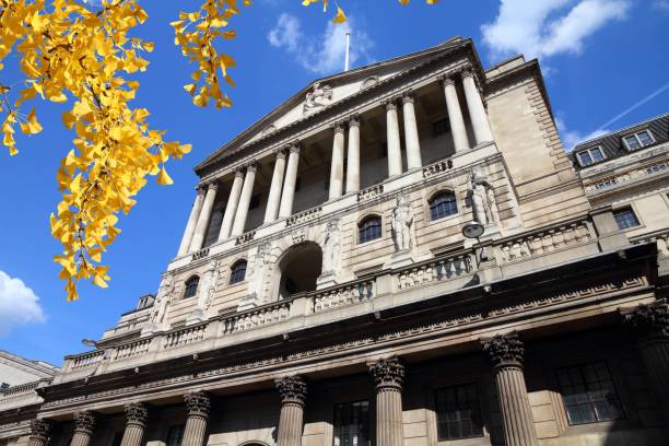 London London, United Kingdom - Bank of England building- Autumn leaves - autumn season view. bank of england stock pictures, royalty-free photos & images
