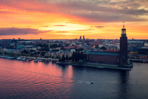 istock Stockholm city hall on a summer evening 1331979214