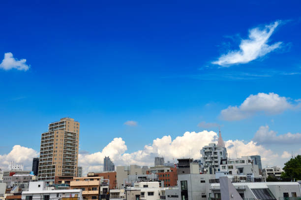 istock Blue sky of Tokyo in midsummer 1332069945