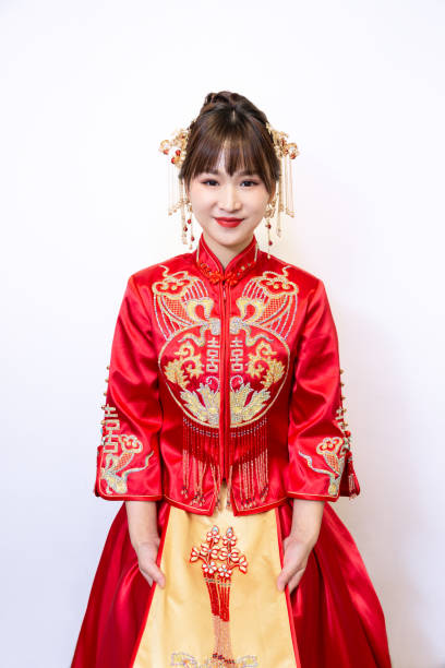 istock Chinese wedding dress 1332080503