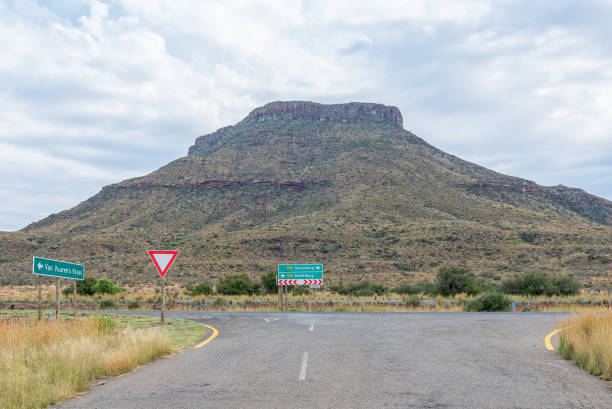 istock T-junction on road R56 at Teebus 1332094027