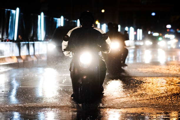 istock rains on the city on streets 1332107663
