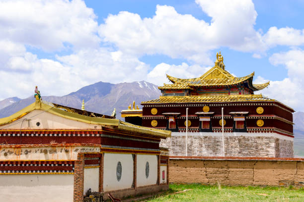istock Qinghai Tibetan Buddhist monastery 1332140673
