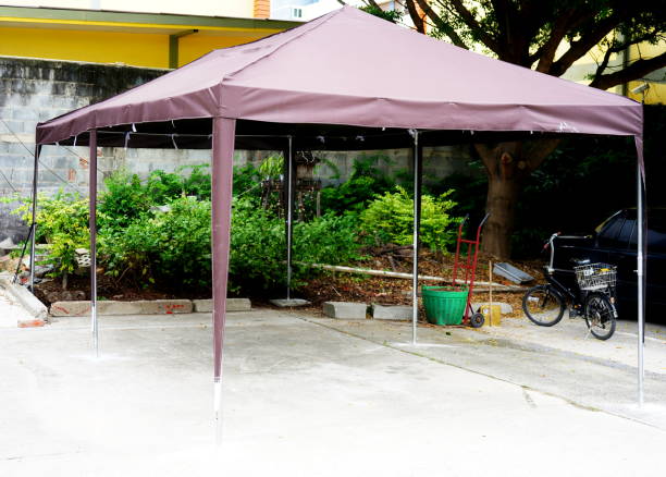 istock Roof of canvas with tents 1332143224