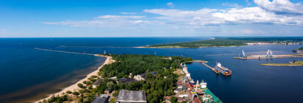 aerial view of the lighthouse at the river bank and the sea. - saint johns river imagens e fotografias de stock