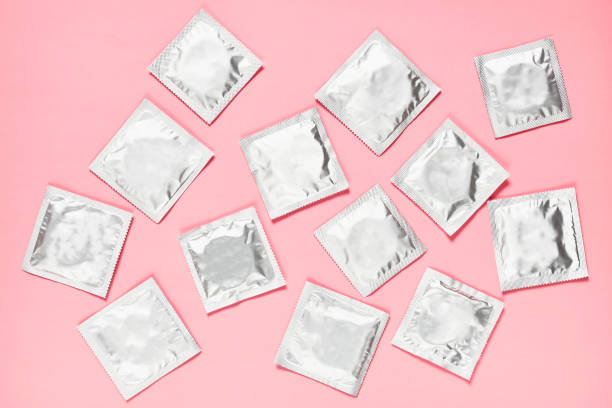 reproductive health and safety education - sex education condom contraceptive sex imagens e fotografias de stock
