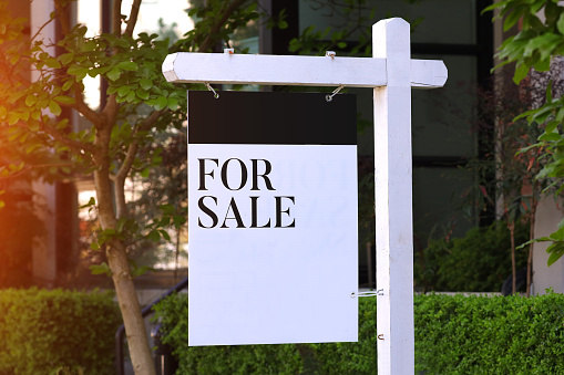 3d Render Real Estate For Sale Sign Text in Black Metallic Frame, Object + Shadow Path