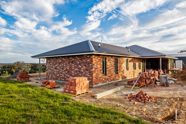 residential house being built - construction material material brick building activity imagens e fotografias de stock