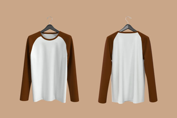istock Long-sleeve raglan t-shirt mockup 1332257939