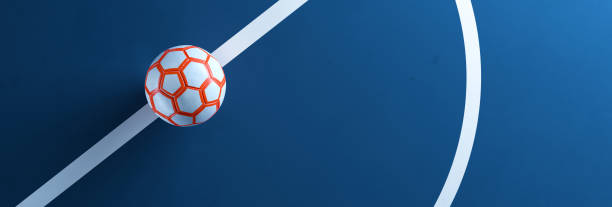 campo de futebol de futsal azul com bola no centro da vista de cima do fundo - quiet time - fotografias e filmes do acervo