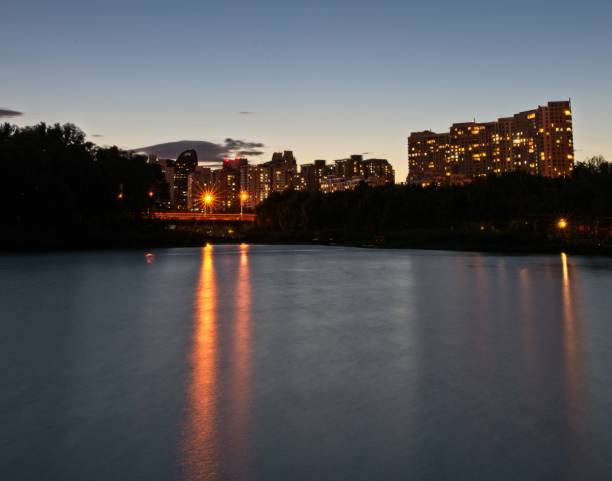 istock Sunset at city 1332511955