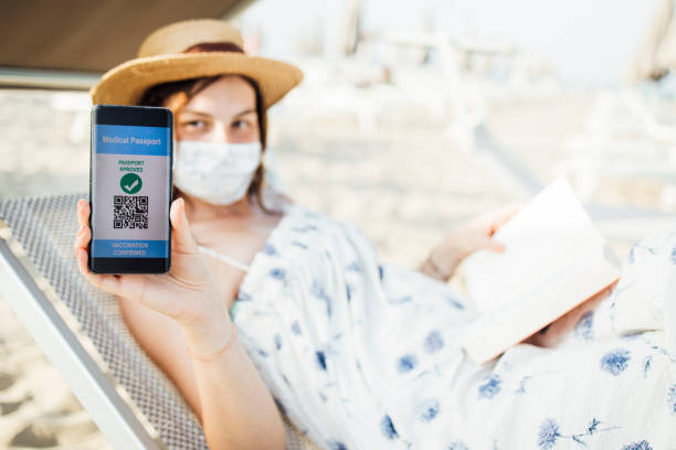 istock Covid-19 vaccination passport 1332571572