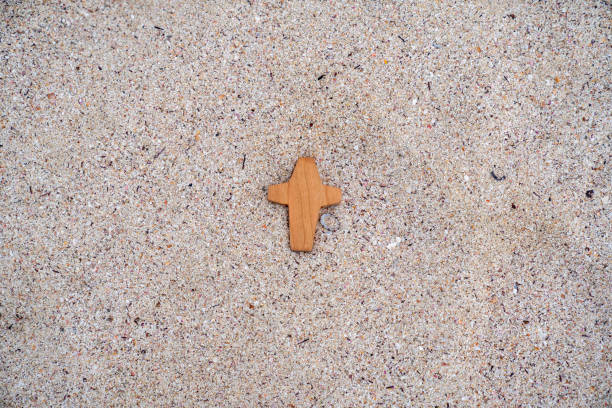 istock Beach Background Wooden Cross 1332696486