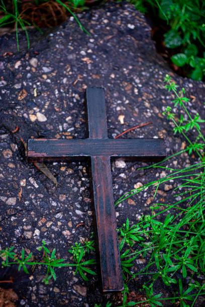 istock The Forest Morning and the Cross 1332710299