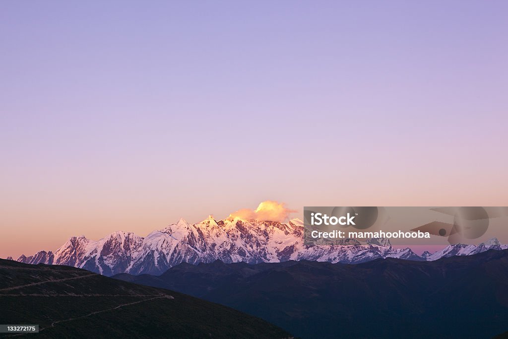 tibet: namjagbarwa tramonto - Foto stock royalty-free di Altopiano