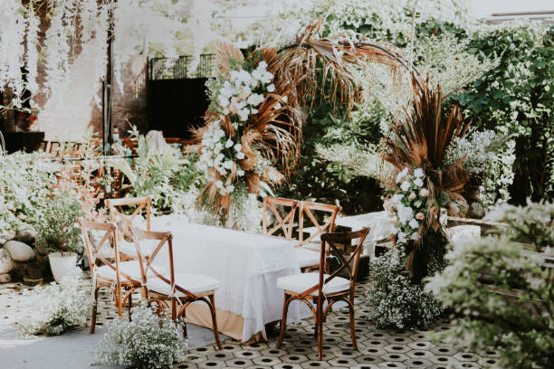 Aesthetic Wedding Arch Decoration