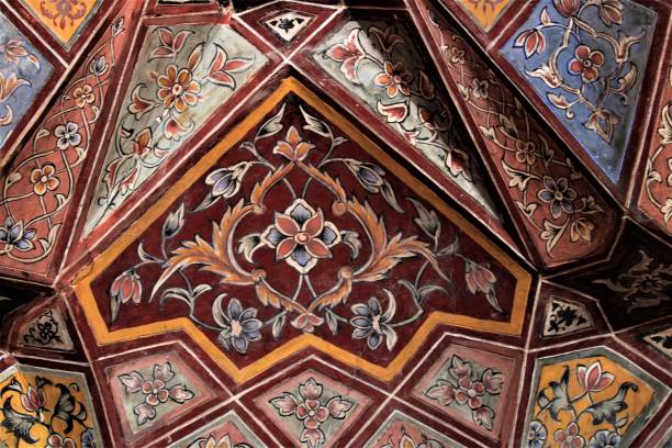 istock Kashikari wall and roof sealing art. 1332843194