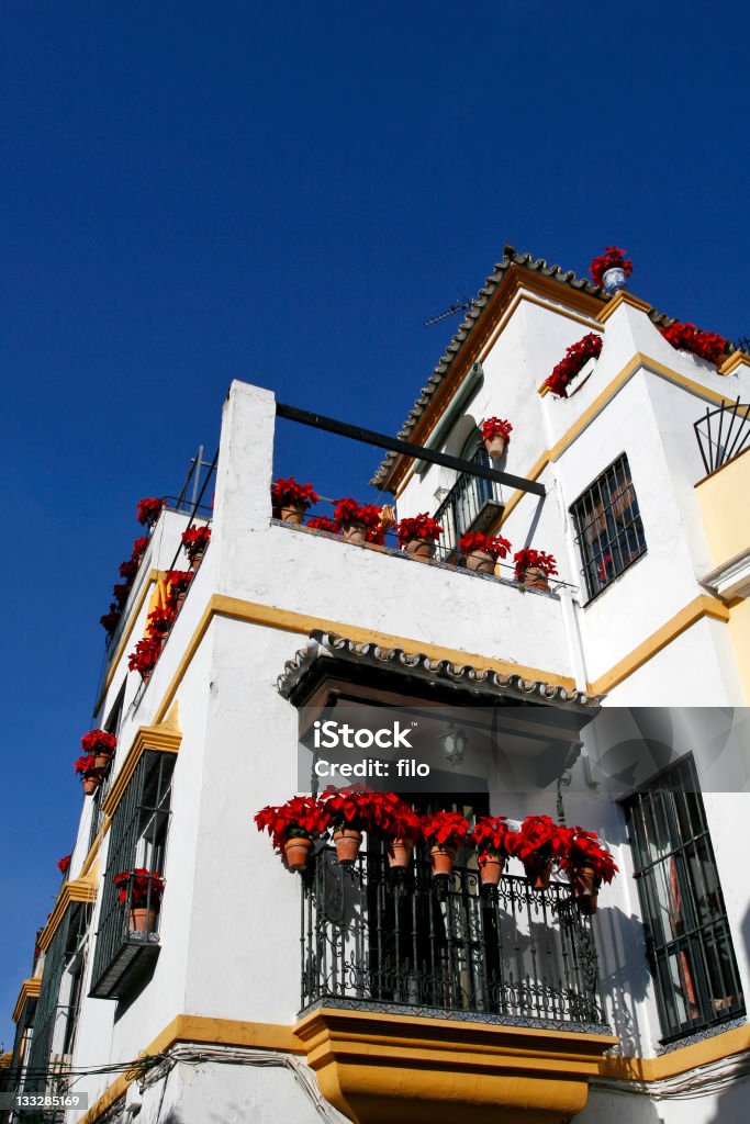 Spanische Weihnachtsstern House - Lizenzfrei Pueblo Stock-Foto