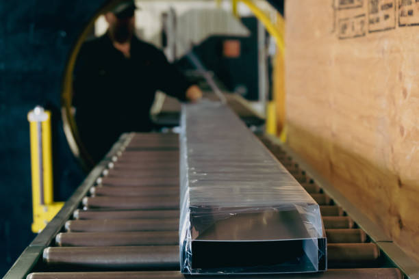 istock Wrapping custom flashing for delivery to customer 1332861569