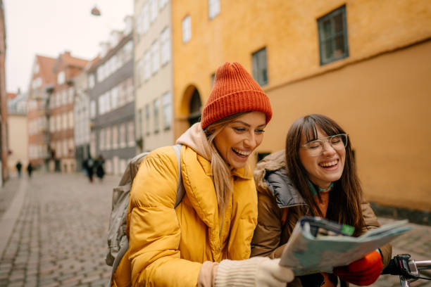 istock City break with my sister 1332891653