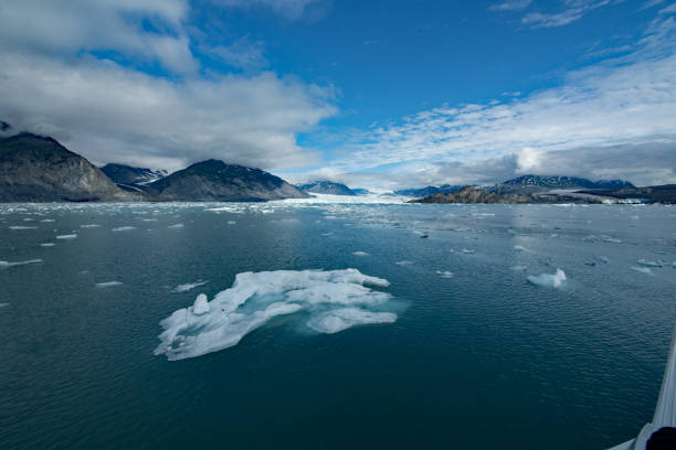 istock Columbia Glacier in Valdez Alaska 1332927544