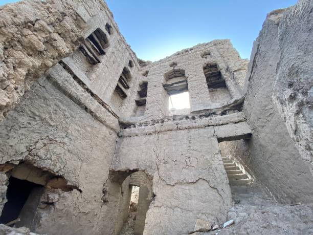 istock deserted houses in Oman 1332963507