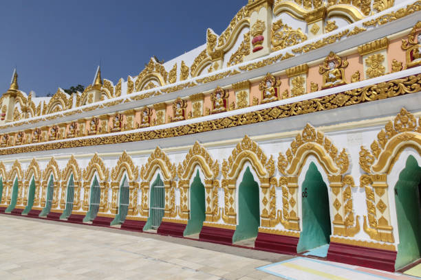istock Umin Thonze Pagoda - Sagaing Hills, Myanmar 1332966340