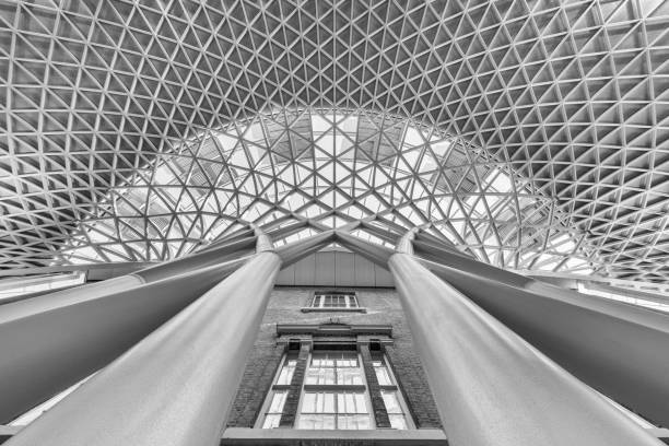 Kings Cross Station in London England, Europe, Kings Cross Station, London - England, St Pancras Railway Station Save train station black and white stock pictures, royalty-free photos & images