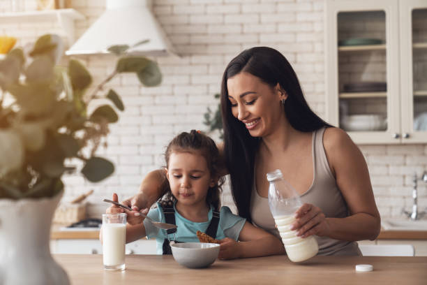 istock Mom and daughter 1333007290