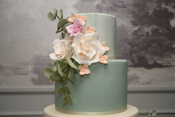 istock Wedding cake decorated with fresh flowers 1333023227