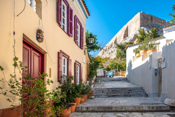 istock Road to the Athenian Acropolis 1333031874